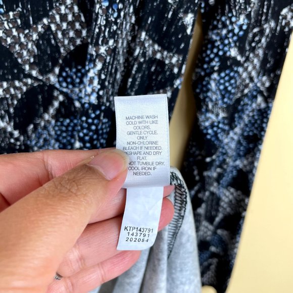 J. Jill Wearever Collection Very Soft Blouse S - Picture 6 of 7